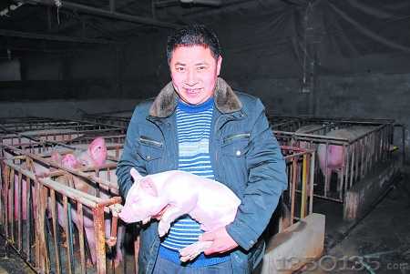 江津区的养殖大户王铃